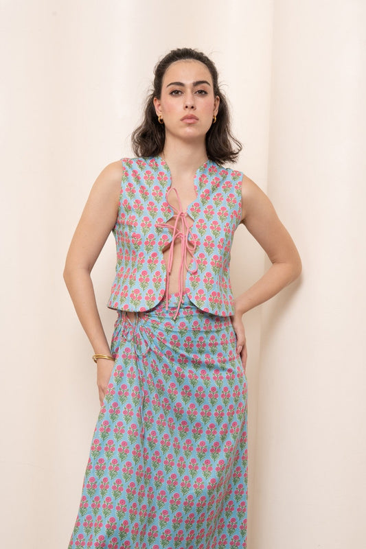 Scallop Vest  - Blue Motif (reversible)